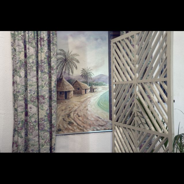 Archival digital print on Hahnmuhle Photo Rag, 308 gsm<br>
Paper size: 25 1/2” x 35 3/4” / 650 x 910 mm<br>
Edition: 5 + 2 AP