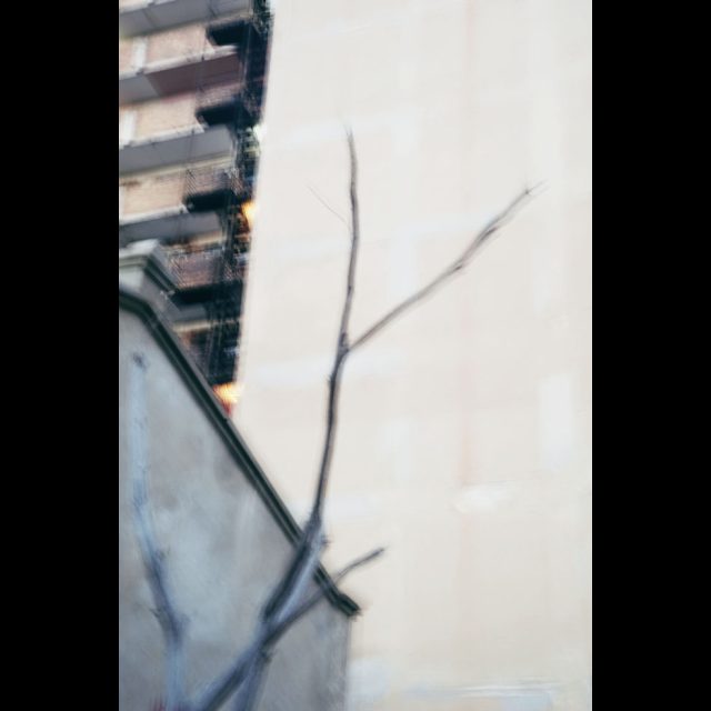Archival digital print on Hahnemuhle Photo Rag<br>
40.67 x 60.9 cm<br>
Edition: 5 + 2 AP Series: A City Refracted