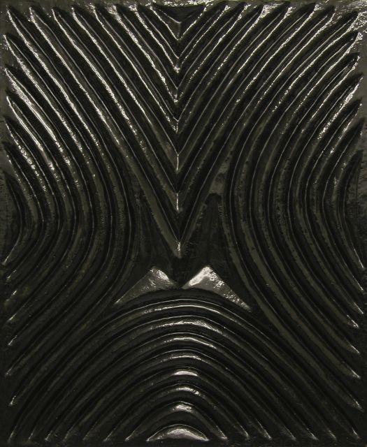 Fiberglass, wood, polystyrene<br>
160.5 x 131 x 7 cm