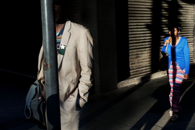 Archival digital print on Hahnemuhle Photo Rag<br>
40.67 x 60.9 cm<br>
Edition: 5 + 2 AP Series: A City Refracted