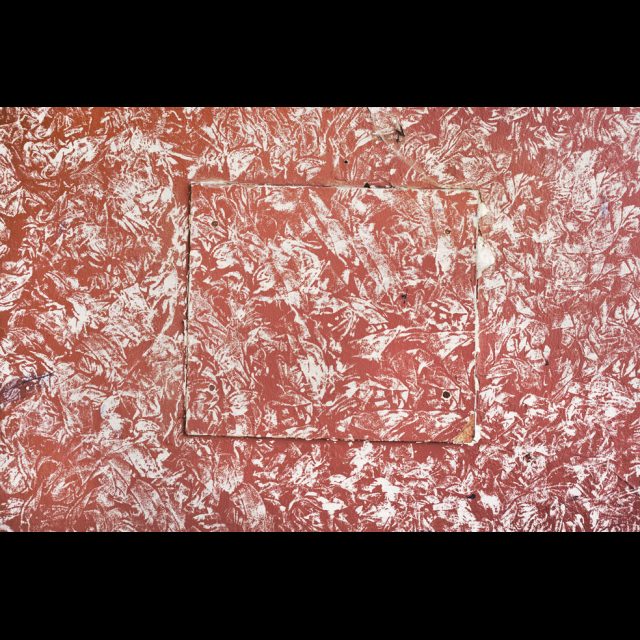 Archival digital print on Hahnemuhle Photo Rag<br>
40.67 x 60.9 cm<br>
Edition: 5 + 2 AP Series: A City Refracted