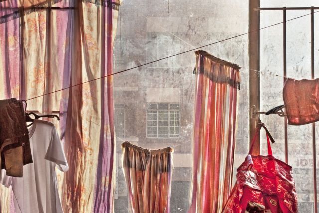 Archival digital print on Hahnemuhle Photo Rag<br>
40.67 x 60.9 cm<br>
Edition: 5 + 2 AP Series: A City Refracted