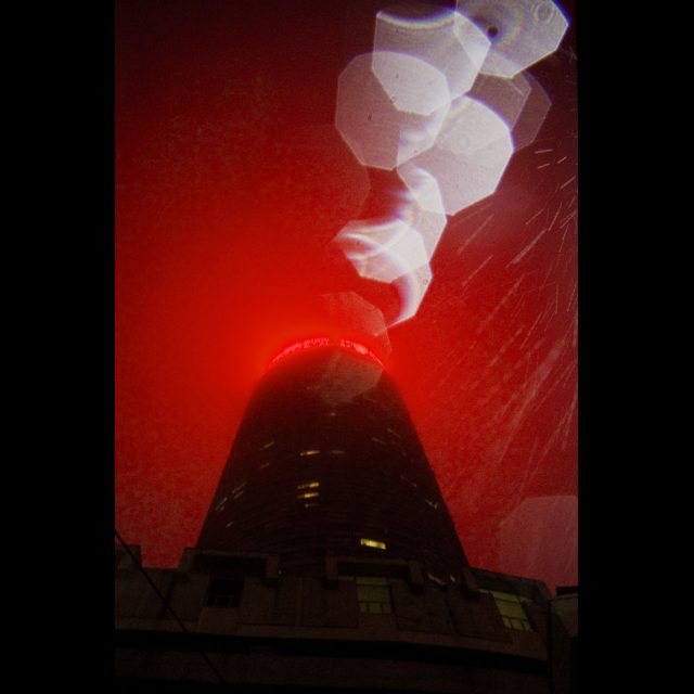 Archival digital print on Hahnemuhle Photo Rag<br>
40.67 x 60.9 cm<br>
Edition: 5 + 2 AP