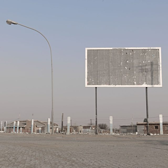 36" x 36" / 914 x 914 cm<br>
Archival digital print on Hahnemuhle Photo Rag, 308 gsm<br>
Edition: 5 + 2 AP