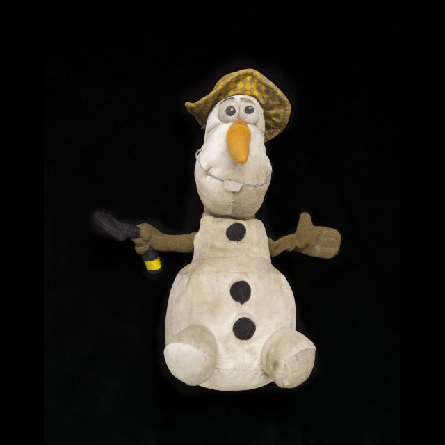 Digital inkjet print on Hahnemüle Photo Rag paper <br>
49 1/4” x 39 3/8” <br>
125 x 100 cm<br>
Edition: 3 + 2 AP<br>
Also available in 2 additional sizes (Editions 3 + 2 AP)