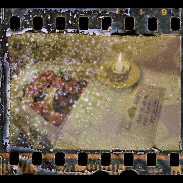 Digital print from water- and mould-damaged negative on Hahnemüle Fine Art Bayta paper<br>
100 x 110 cm; Edition: 3 + 2 AP<br>
55 x 60.40 cm; Edition: 5 + 2 AP