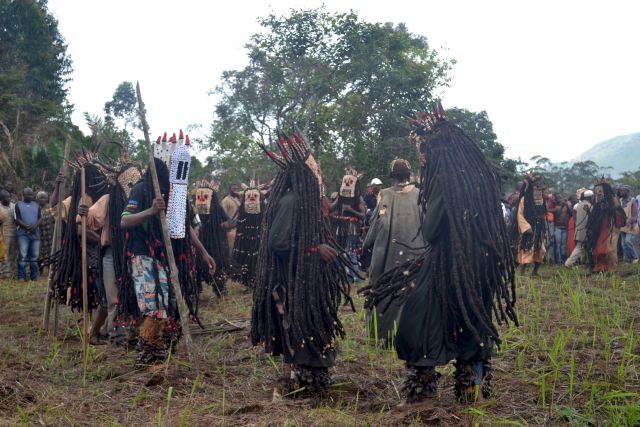 Series: Visages de masques <br>
Field photograph<br>
Digital photograph on Hahnemühle PhotoRag <br>
26cm x 38.5cm/ 10 ¼" x 15 ¼"<br>
Edition: 5 + 2 AP