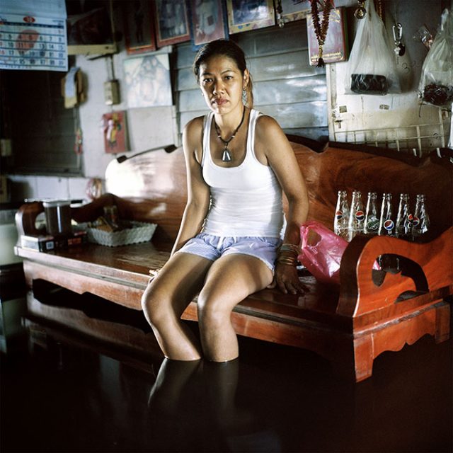 Chromogenic print on Fuji Crystal Archive<br>
27 1/2” x 27 1/2 / 48” x 48”; Edition: 5 + 2 AP
<br>
70 x 70 cm / 122 x 122 cm; Edition: 3 + 2 AP