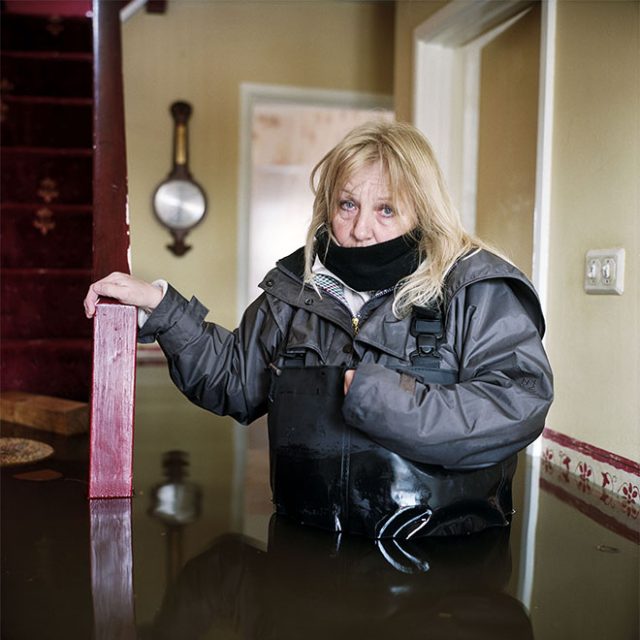 Chromogenic print on Fuji Crystal Archive<br>
27 1/2” x 27 1/2 / 48” x 48”; Edition: 5 + 2 AP
<br>
70 x 70 cm / 122 x 122 cm; Edition: 3 + 2 AP