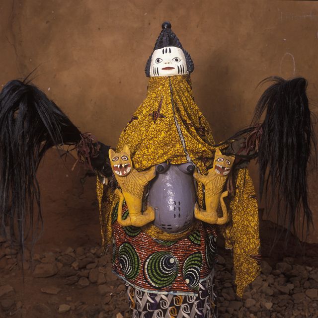 Series: <i>Egungun and Gelede Masquerades, Benin</i><br>
Chromogenic print on Fujiflex Crystal Archive paper<br>
30” x 30”; Edition: 5 + 2 AP<br>
50” x 50”; Edition: 3 + 1 AP