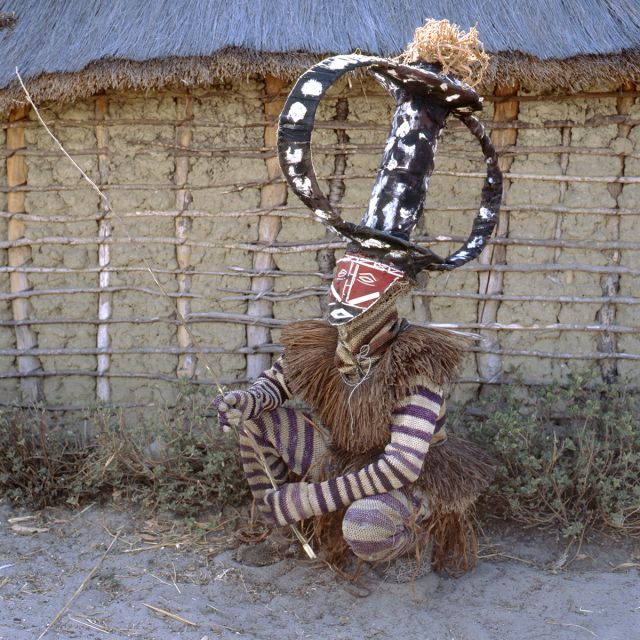 Series: <i>Zambia</i><br>
Chromogenic print on Fujiflex Crystal Archive paper<br>
30” x 30”; Edition: 5 + 2 AP<br>
50” x 50”; Edition: 3 + 1 AP