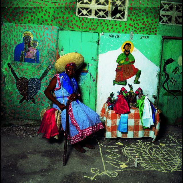 Series: <i>Voudou</i><br>
Chromogenic print on Fujiflex Crystal Archive paper<br>
30” x 30”; Edition: 5 + 2 AP<br>
50” x 50”; Edition: 3 + 1 AP