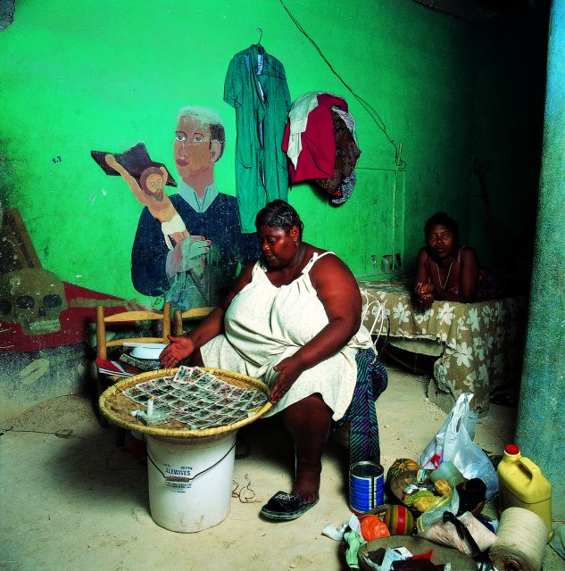 Series: <i>Voudou</i><br>
Chromogenic print on Fujiflex Crystal Archive paper<br>
30” x 30”; Edition: 5 + 2 AP<br>
50” x 50”; Edition: 3 + 1 AP