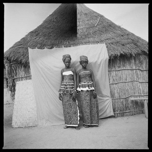 Gelatin Silver Print <br>
Image: 14" x 14" in. (35.5 x 35.5 cm)<br>
Paper: 17" x 17"(43.2 x 43.2 cm)<br>
Edition of 7 + 3 AP