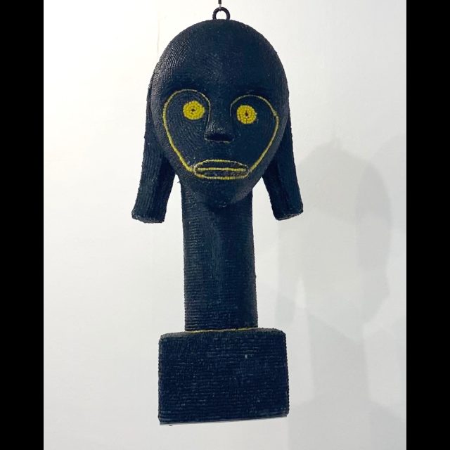 <i>Les Exotiques autochtones<i/>, 2020 (detail)<br>
multimedia Installation<br>
Five beaded wooden sculptures, each with a mirrored wooden plinth and a wooden crate affixed with vinyl pictorial labels(br>
Approx. 20m²