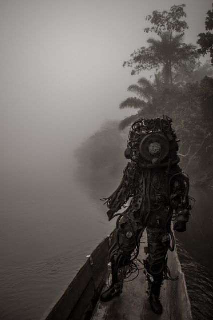 Series : ReVeLeVeR<br>
Pigment print on Canson Photosatin RC paper <br> 100 x 150 cm / 39 ⅜” x 59” <br>
Edition: 5+2 AP